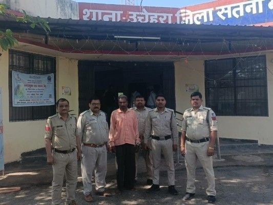 4 वर्षीय नातिन की हत्या के प्रयास में नाना गिरफ्तार:पिटाई कर खेत में फेंका, फिर खुद दर्ज कराई गुमशुदगी की रिपोर्ट