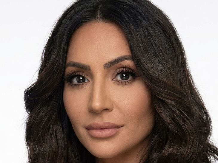 पंजाबी लेडी रेडियो होस्ट को कनाडा में सजा:₹83 करोड़ की ड्रग के साथ पकड़ी, मैसेज से खुलासा- गिरोह की भरोसेमंद पार्टनर थी