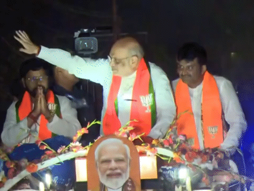 शाह बोले- बंगाल में बाबरी मस्जिद नहीं बनने देंगे:राहुल आज मुर्शिदाबाद सहित 3 जिलों में जाएंगे; EC ने वोटरों के लिए हेल्पलाइन नंबर जारी किया