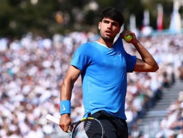 Carlos Alcaraz Withdraws from French Open & Rome Masters Due to Wrist Injury