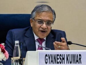 मुख्य चुनाव आयुक्त को हटाने का प्रस्ताव खारिज:लोकसभा और राज्यसभा में विपक्ष लेकर आया था महाभियोग प्रस्ताव, 193 सांसदों ने साइन किए थे