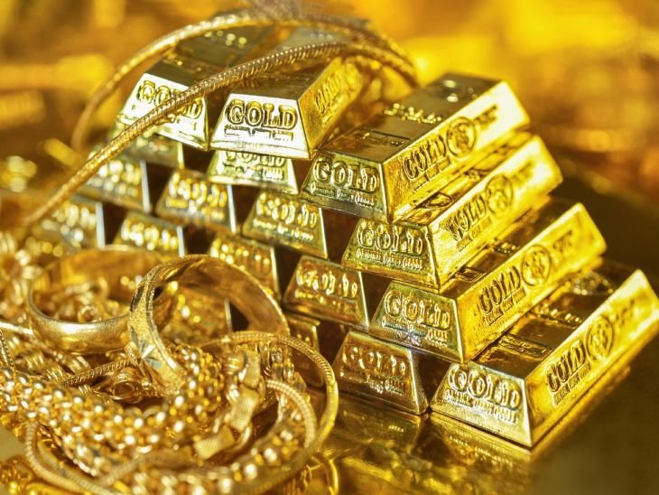 सोना ₹420 महंगा होकर ₹1,51,479 पर बंद:चांदी ₹3,229 बढ़कर ₹2,40,596 पर आई, इस साल सोना ₹18 हजार महंगा हुआ