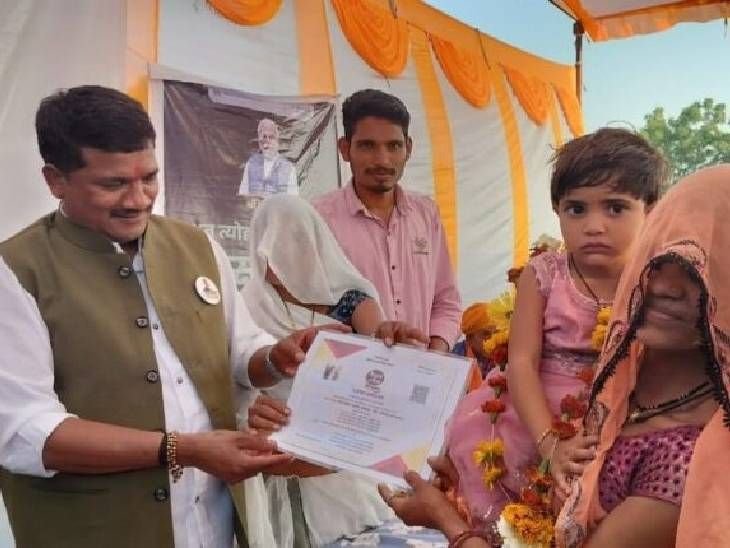 MP में मंत्री के भाई का हंगामा:महिला CEO को मारने दौड़ा-धमकाया; कहा- तेरे दांत तोड़ दूंगा, यहीं जिंदा गाड़ दूंगा