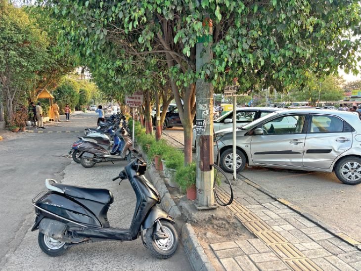 कागजों में ही होते हैं सरकारी सुधार:शहर में 20 हजार से ज्यादा मल्टियां, 40 लाख आबादी, 2 साल में सिर्फ 181 बिल्डिंगों में ही पार्किंग की जांच