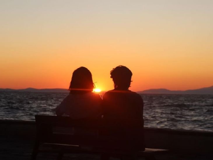 40 प्लस लोगों की डेटिंग एप पर बढ़ रही सक्रियता:भारत के 2027 तक दुनिया का दूसरा सबसे बड़ा डेटिंग सर्विस मार्केट बनने की उम्मीद