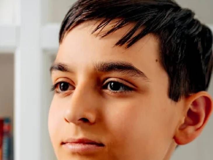 Combining studies with business, the teenager is surprising Wall Street and Silicon.