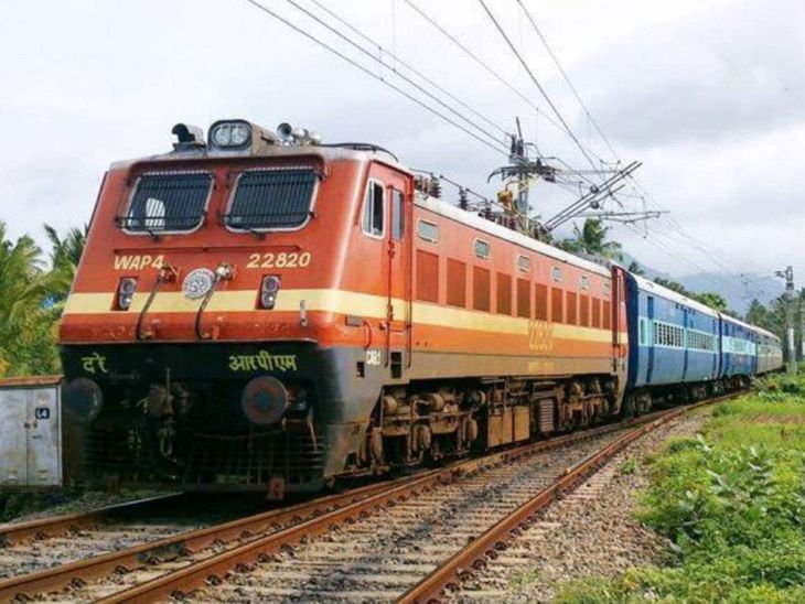 रेलवे ने चलाई तीन जोड़ी अनारक्षित ट्रेन:उधना-जयनगर के बीच चलेगी, रतलाम में रहेगा स्टॉपेज; जानें ट्रेन का शेड्यूल