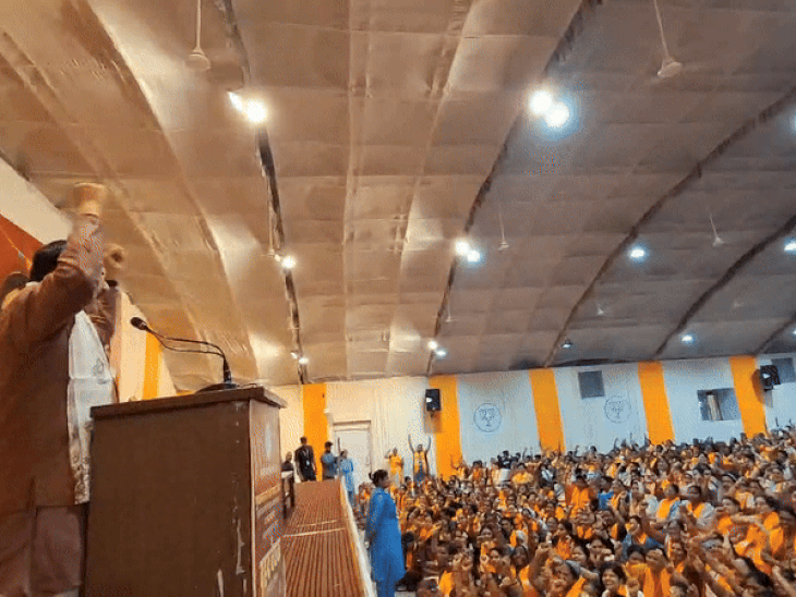 बीजेपी ऑफिस से मिलेगी डॉक्टरों की सलाह:आज सीएम–प्रदेशाध्यक्ष शुरू करेंगे हेल्पलाइन नंबर; आर्थिक मदद के लिए मार्गदर्शन भी ले सकेंगे