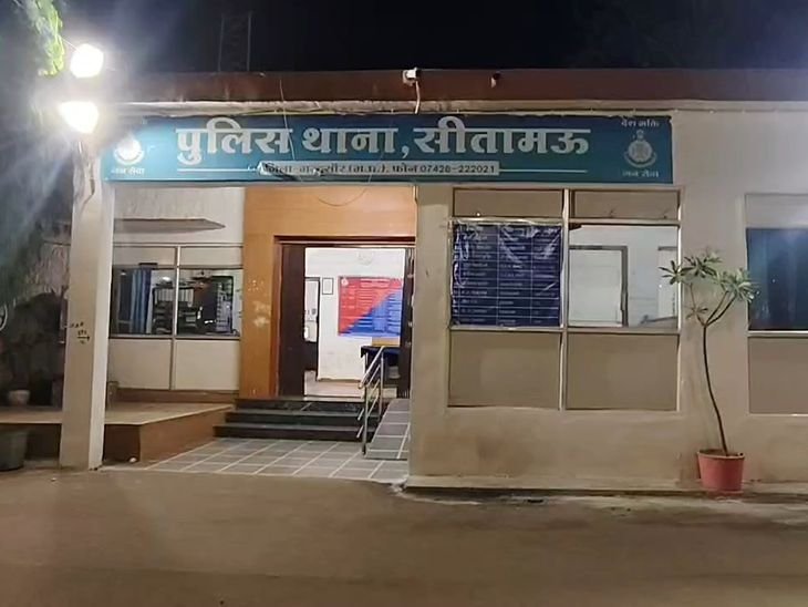रेलवे कर्मचारी को प्रेम जाल में फंसाया, 21 लाख वसूले:सोशल मीडिया से दोस्ती की,नशीला पदार्थ देकर बनाए वीडियो, झूठे रेप केस में फंसाने दी