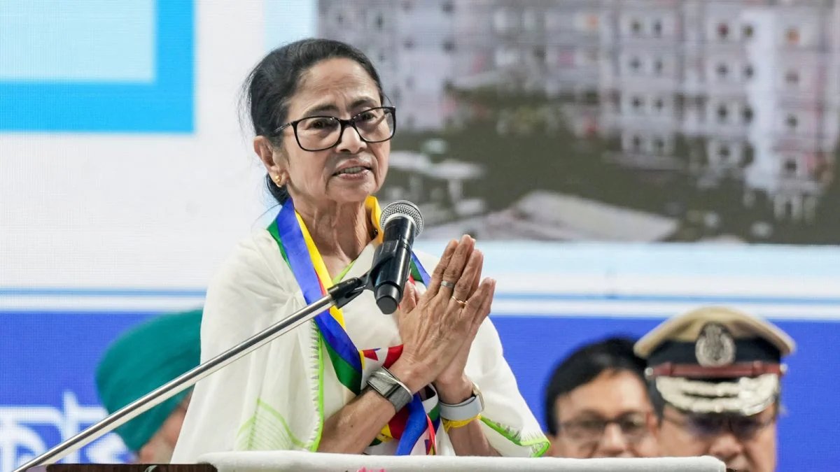 क्या ममता बनर्जी चुपचाप मान गईं? सुवेंदु के पदभार संभालते ही अपडेटेड एक्स बायो में हलचल मच गई | भारत समाचार
