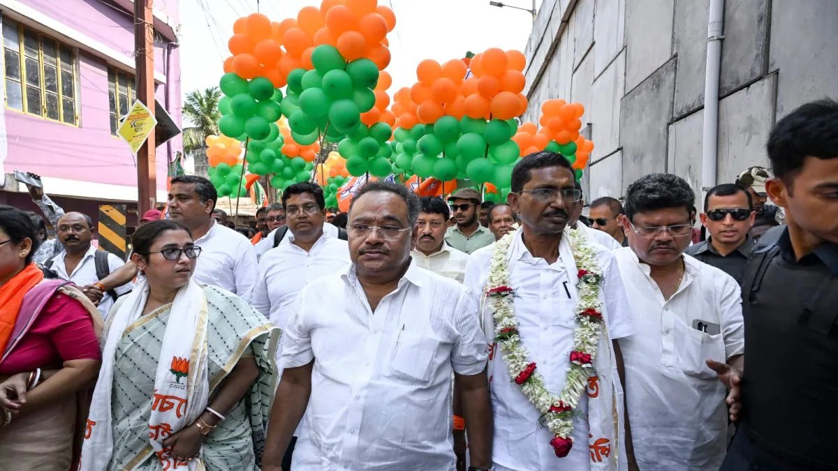 भाजपा का कहना है कि बंगाल के मुख्यमंत्री का शपथ ग्रहण 9 मई को मध्य कोलकाता के ब्रिगेड परेड ग्राउंड में होगा भारत समाचार
