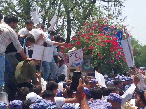 NEET Paper Leak NTA Protest LIVE Photos Update; NSUI | NTA Dissolution
