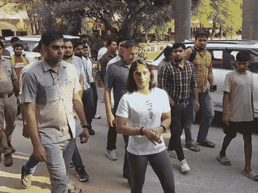 रेसलर विनेश फोगाट मामले में हाईकोर्ट से WFI को फटकार:कहा- मशहूर खिलाड़ियों को छूट मिलती रही है, विनेश के साथ अलग व्यवहार क्यों?
