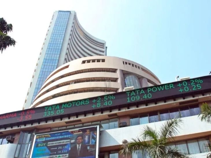 सेंसेक्स 250 अंक गिरकर 77,000 के स्तर पर आया:निफ्टी में भी 100 अंक की गिरावट, ये 24,000 के स्तर पर कारोबार कर रहा
