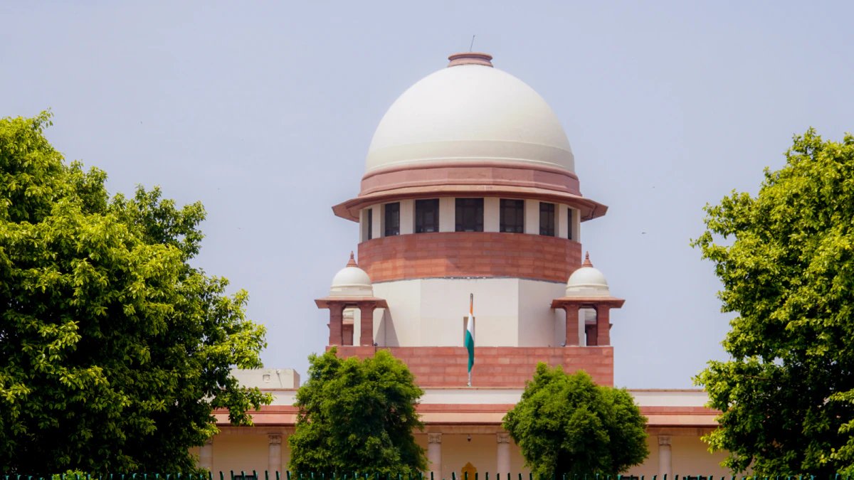 चुनाव आयोग के बंगाल स्टाफ नियम के खिलाफ टीएमसी ने सुप्रीम कोर्ट का रुख किया; सीजेआई ने कल तत्काल सुनवाई का आदेश दिया | भारत समाचार
