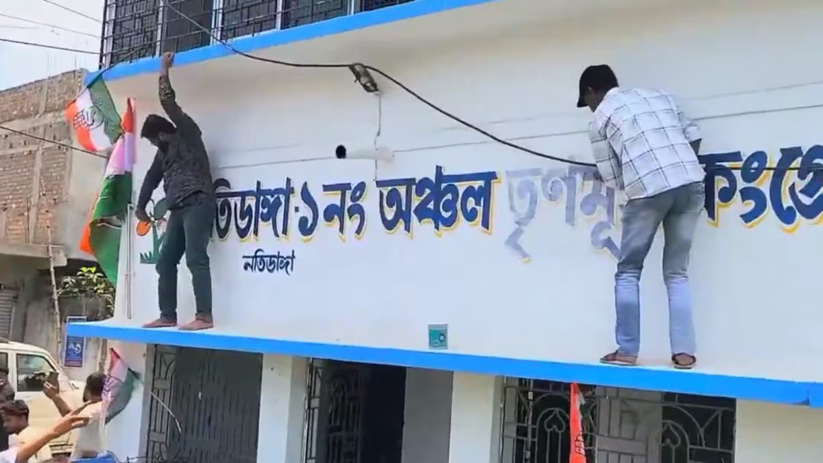 वायरल पोस्ट में दावा किया जा रहा है कि टीएमसी चुनाव में हार के बाद कांग्रेस ने बंगाल में 'जब्त' किए गए पार्टी कार्यालयों पर दोबारा कब्जा कर लिया है भारत समाचार
