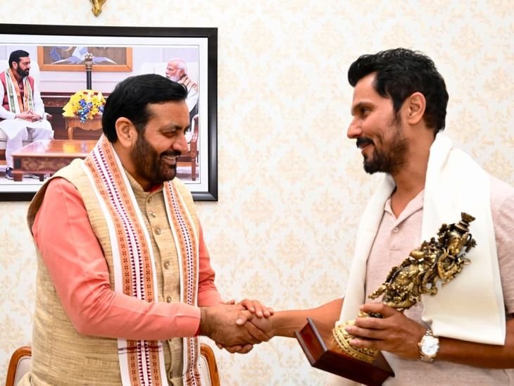 सीएम नायब सैनी से मिले एक्टर रणदीप हुड्डा:हरियाणवी संस्कृति, युवाओं को लेकर चर्चा; सीएम बोले- माटी की खुशबू को अंतर्राष्ट्रीय स्तर पर पहुंचाया