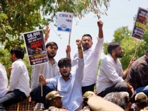 CBSE OSM Tender Probe | Rahul Allegations; Govt Demands Report