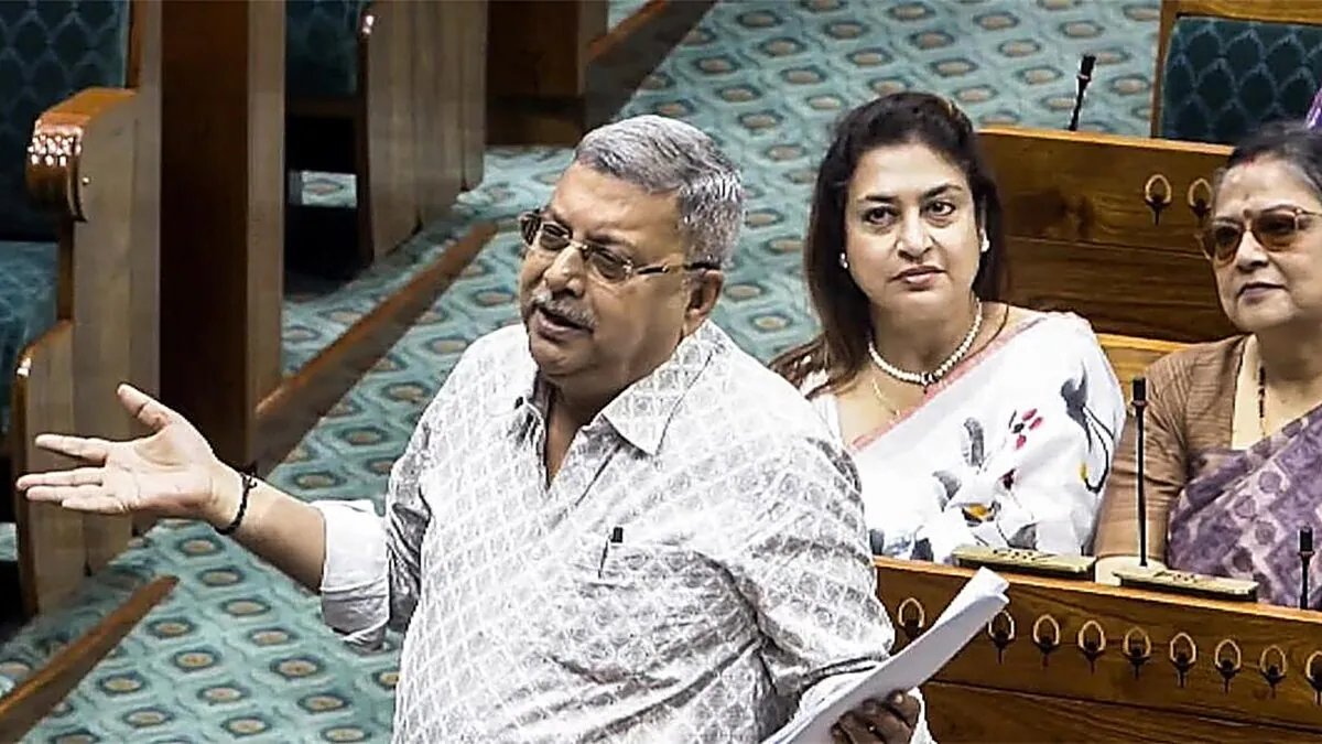 'हम विलय नहीं कर रहे हैं': एमपी विद्रोह के बीच कल्याण बनर्जी ने टीएमसी-कांग्रेस विलय से इनकार किया | भारत समाचार
