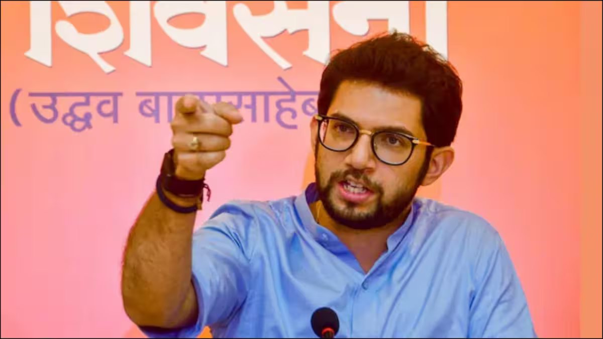 Uddhav and Aaditya Thackeray. (File)