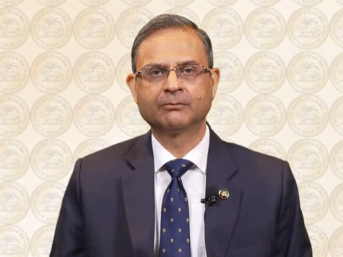RBI की मॉनेटरी पॉलिसी के फैसलों का ऐलान आज:रेपो रेट 5.25% पर बरकरार रहने का अनुमान; रुपए को संभालने और महंगाई रोकने पर फोकस