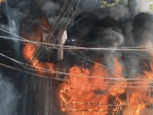 Delhi Building Fire: Safety Lapses Highlighted by World Media