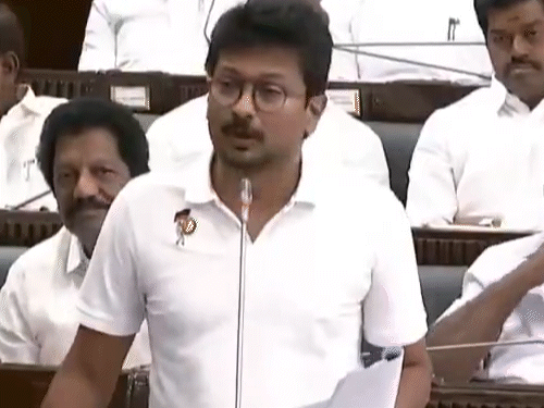 Wife searcing for her husband udayanidhi stalin personal dig at CM vijay