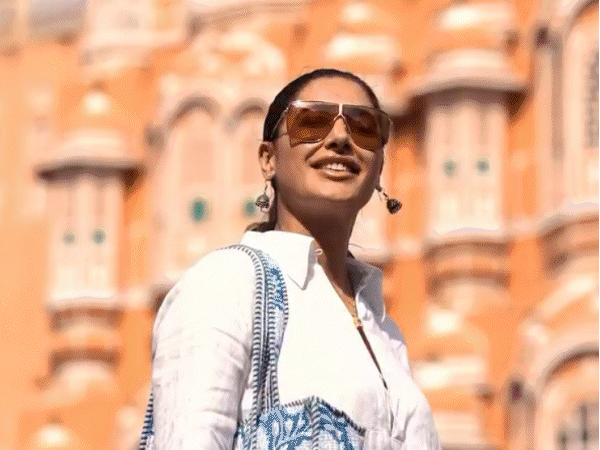 Nargis Fakhri Enjoys Jaipurs Desi Style
