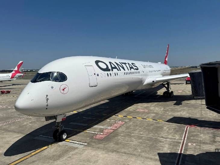 The world's longest flight will span nine time zones