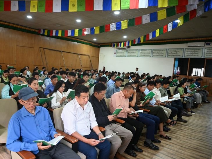 न्यूयार्क में UN मुख्यालय के बाहर तिब्बती कार्यकर्ता का आत्मदाह:चीन की बर्बरता के खिलाफ उठाया कदम, धर्मशाला में आत्मा की शांति के लिए प्रार्थना