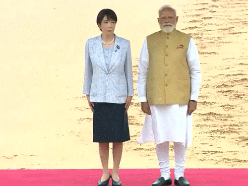 जापान की PM ताकाइची राष्ट्रपति भवन पहुंची:गार्ड ऑफ ऑनर से स्वागत;  आज मोदी से निवेश और सुरक्षा सहयोग द्विपक्षीय चर्चा होगी