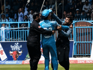 Afghanistan Cricket Fan Grabs Gurbazs Cap