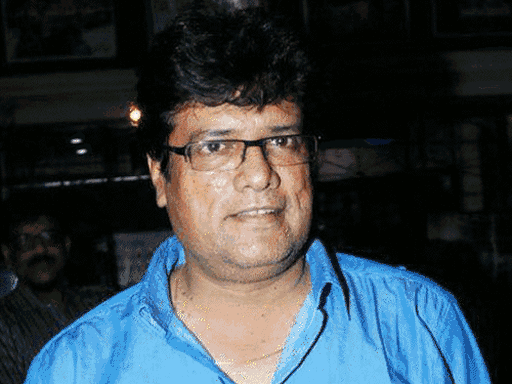 राजेश शर्मा की हेल्थ पर 'फौजी' की टीम की सफाई:कहा- उन्हें सेट पर कीड़े ने काटा, इसकी जानकारी नहीं; अक्षय कुमार ने जताई चिंता