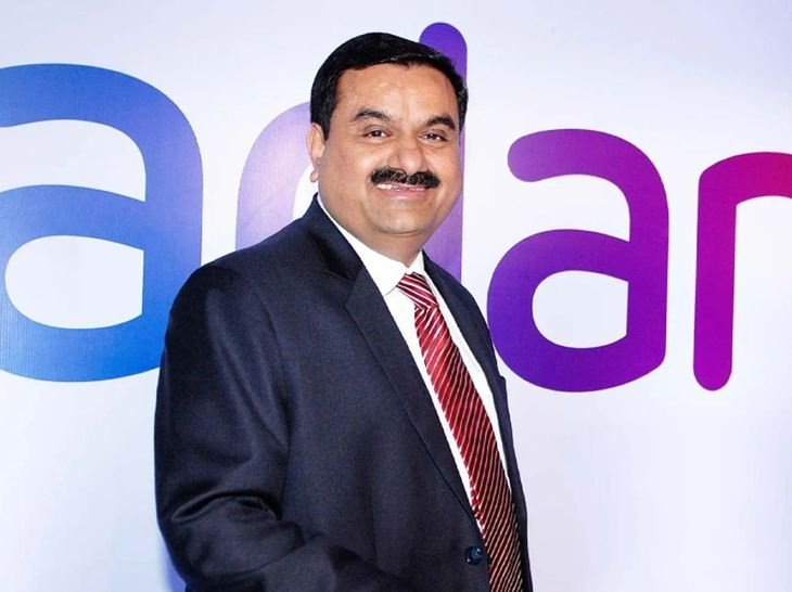 अडाणी एंटरप्राइजेज को ₹1,160 करोड़ का घाटा हुआ:पहली तिमाही में रेवेन्यू 50% बढ़ा,  यह ₹32,924 करोड़ पर पहुंचा