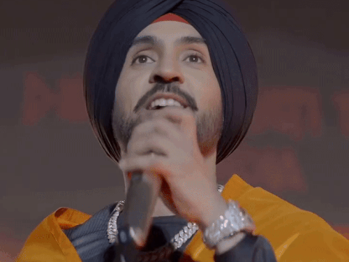 ककरोच जनता पार्टी के प्रोटेस्ट पर बोले दिलजीत दोसांझ:मैं केवल एक कलाकार हूं, नेता नहीं; राजनीति और प्रदर्शनों से मुझे दूर ही रखें