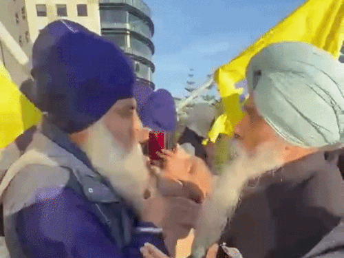 Australia Khalistani and BJP Supporter Face-off Over Satluj Movie