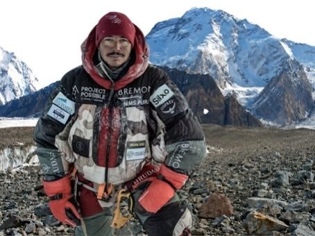 नेपाल के मशहूर पर्वतारोही निर्मल पुर्जा की पाकिस्तान में मौत:8 हजार मीटर ऊंची ब्रॉड पीक पर चढ़ रहे थे, हिमस्खलन में गई जान