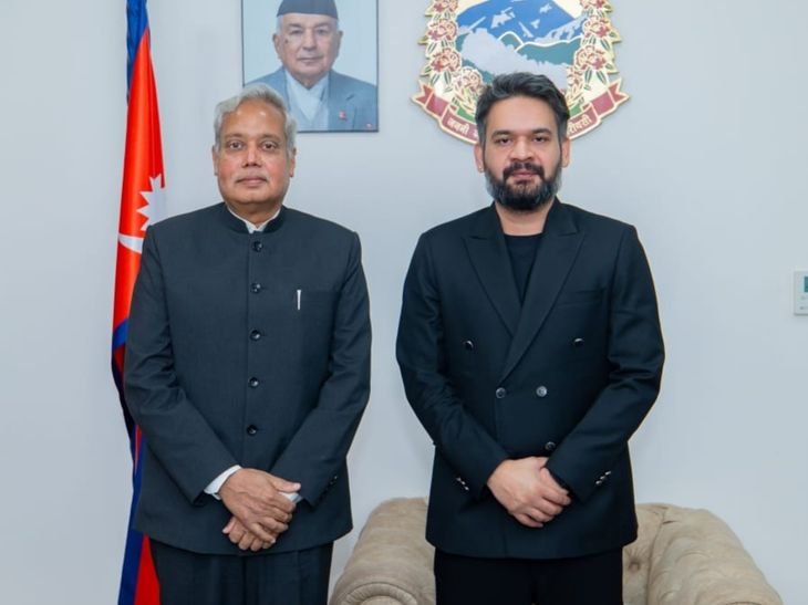 नेपाली पीएम ने भारतीय राजदूत से मुलाकात की:पहली बार किसी विदेशी डिप्लोमेट से अकेले मिले; कुछ देर में चीनी राजदूत से मिलेंगे