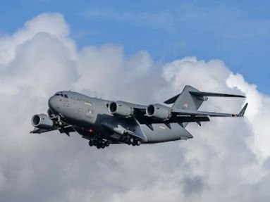 US Air Force C-17A Globemaster Lands in Moscow