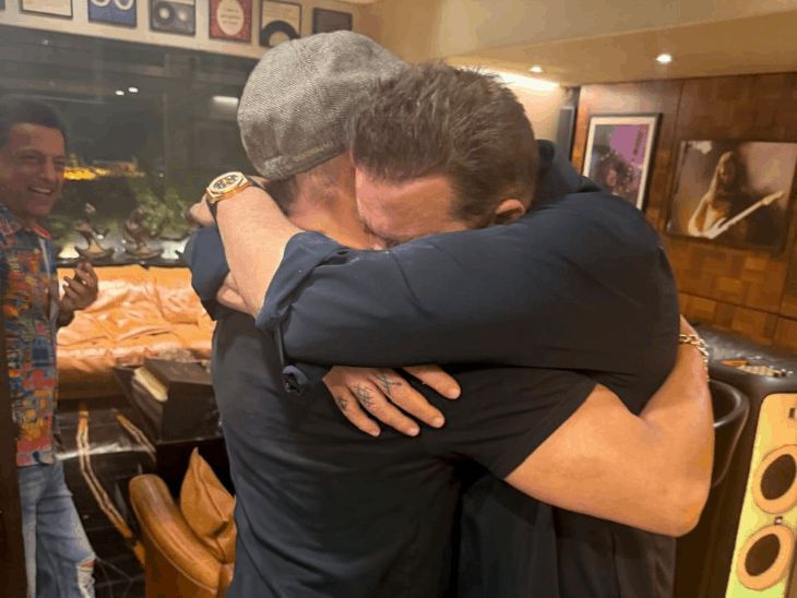 Salman Khan Emotional Post For Sanjay Dutt
