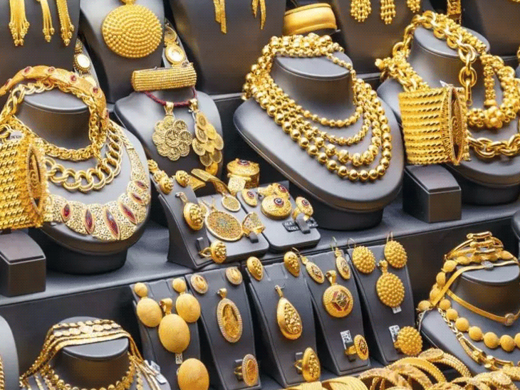 चांदी ₹5,927 बढ़कर ₹2.25 लाख किलो पर पहुंची:10 ग्राम सोने का दाम ₹2,760 बढ़कर ₹1.46 लाख हुआ, इस साल 13 हजार महंगा हो चुका