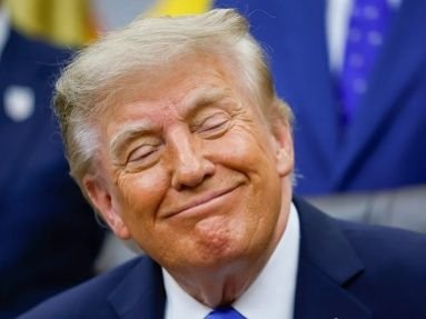 Trump Promises 5000 Dollar Dividend If Republicans Win Midterms