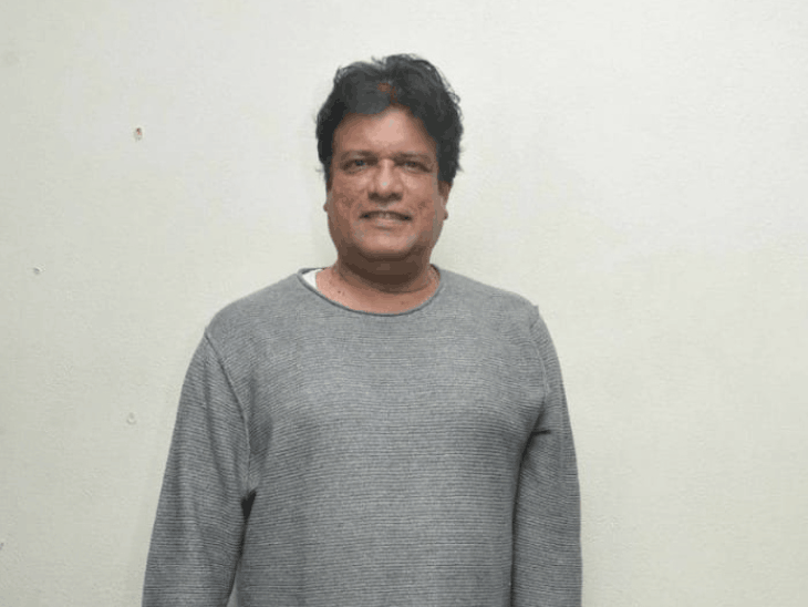 एक्टर राजेश शर्मा ने बताई तबीयत बिगड़ने की वजह:फिल्म के सेट पर कीड़े ने नहीं काटा था, इंफेक्शन-हाई ब्लड शुगर से सीरियस हुए थे