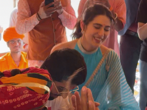 जयपुर में कालबेलिया डांसर्स के साथ थिरके आयुष्मान खुराना-साराअली खान:तीरंदाजी में सारा का निशाना रहा सटीक; एक्टर के तीर बार-बार चूके, तेज धूप से रहे परेशान