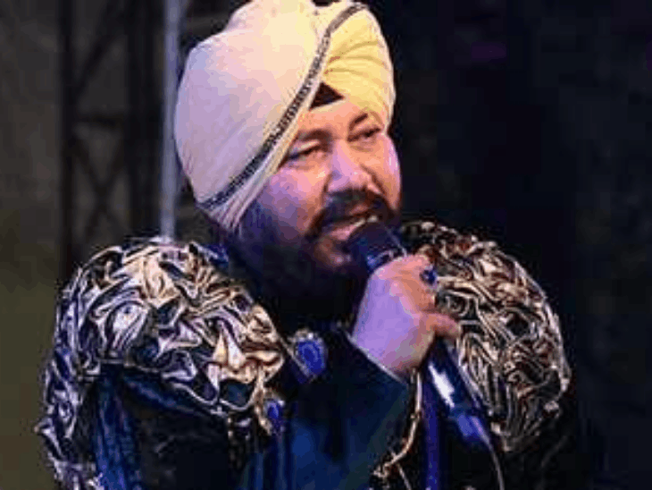 Rajpal Yadav Supports Daler Mehndi Against Minister